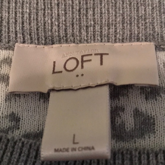 Sweater - Picture 3 of 4